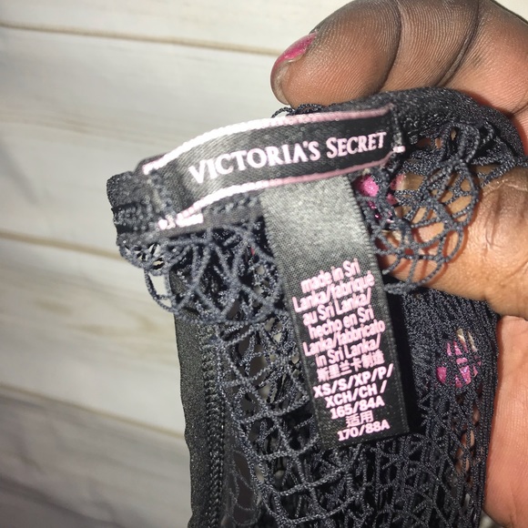 NEW! Victoria’s Secret Black Fishnet T-Shirt-XS/S - Picture 6 of 7